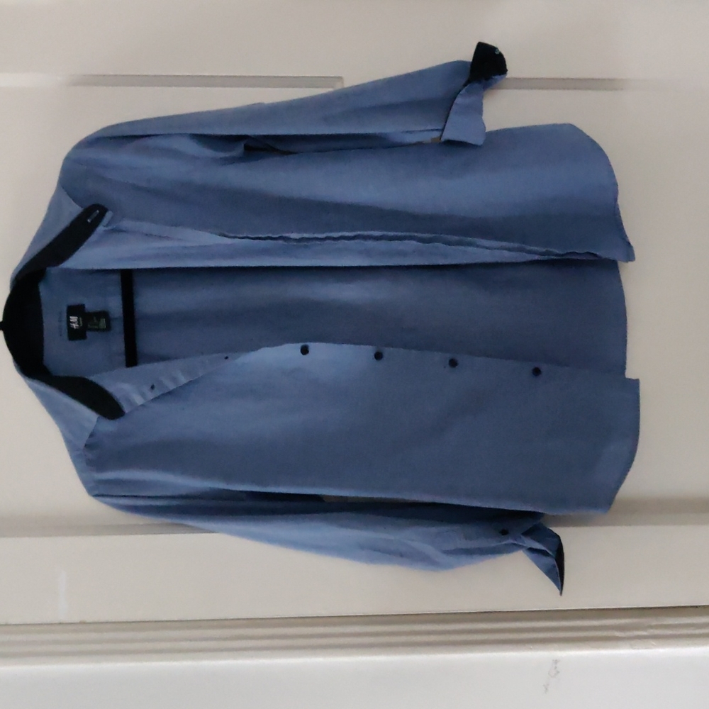 Men's shirt